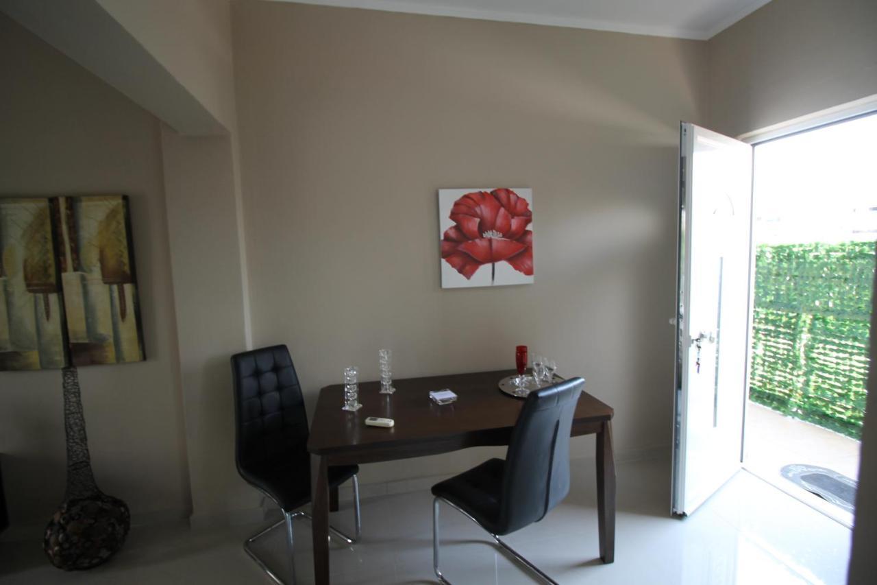 Christa'S Home Near Ath Airport Markopoulo Mesogaias Ngoại thất bức ảnh